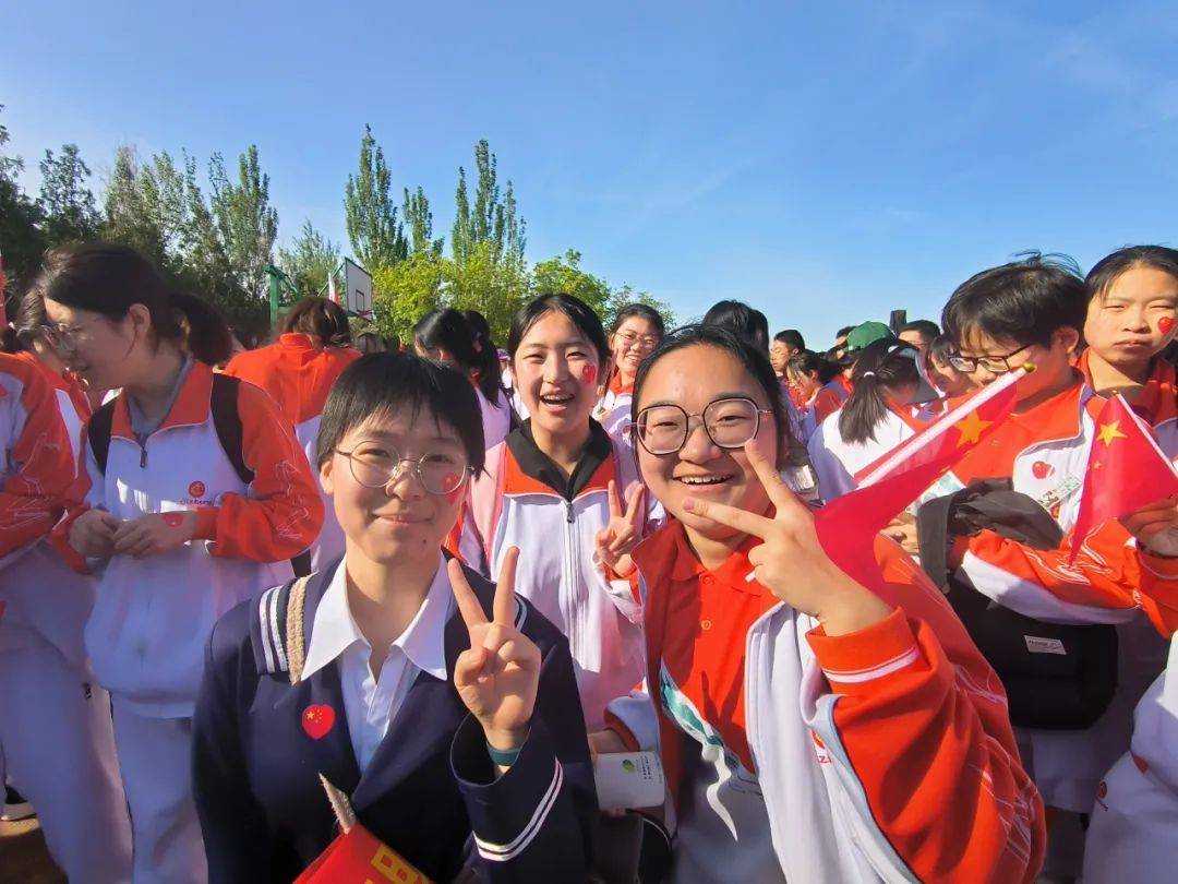 疯狂绽放！球员冲刺激发战局新风貌的简单介绍