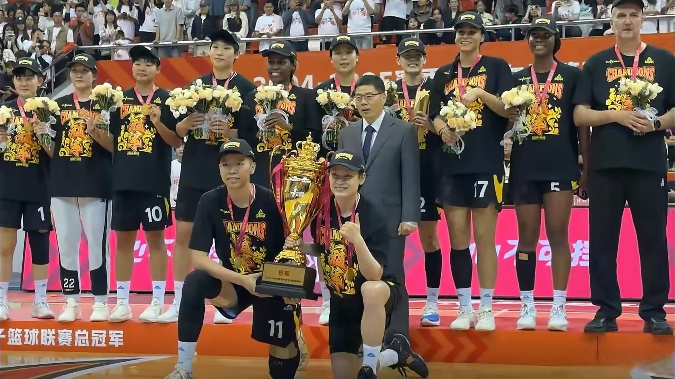 广东队力克对手,夺得一场胜利 广东队力克对手,夺得一场胜利