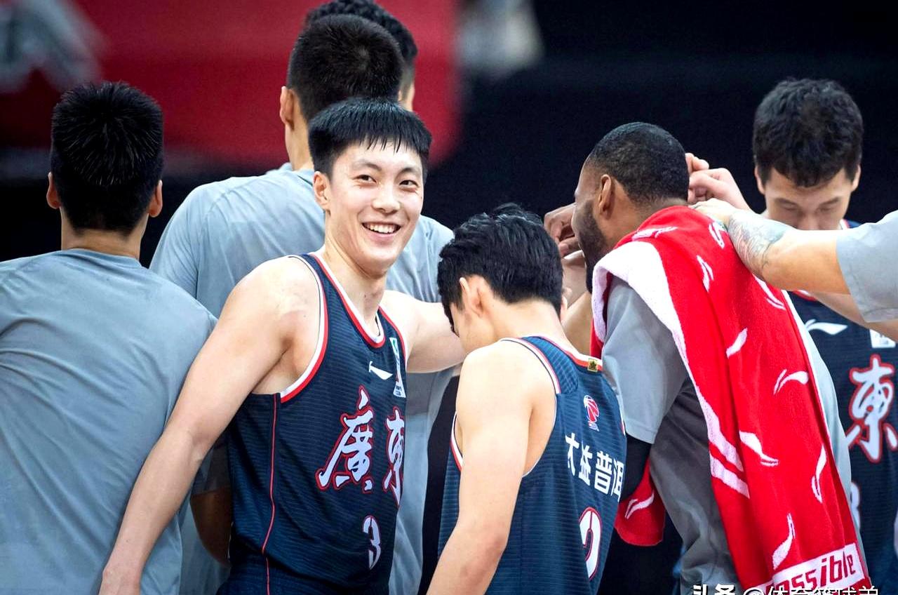 景山银星队惜败成都队，力争反弹