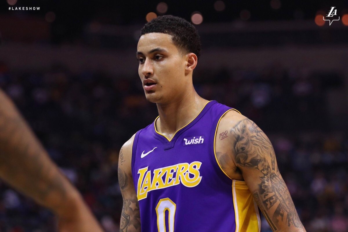 灰熊战胜国王，约瓦尔狂砍35分