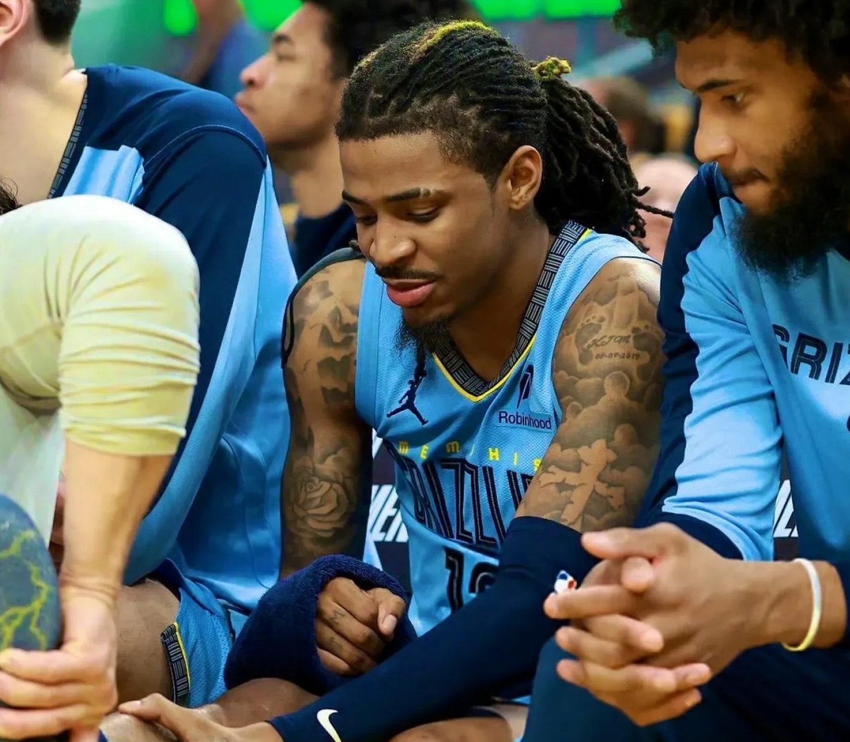 关于独行侠逆袭灰熊晋级西部半决赛,唐斯单节21分的信息 关于独行侠逆袭灰熊晋级西部半决赛,唐斯单节21分的信息