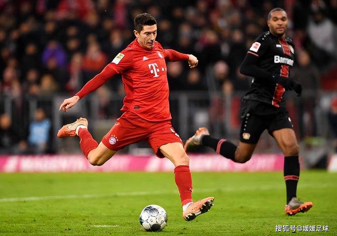 拜仁慕尼黑大胜沃尔夫斯堡,延续不败战绩达到新高度 拜仁慕尼黑大胜沃尔夫斯堡,延续不败战绩达到新高度