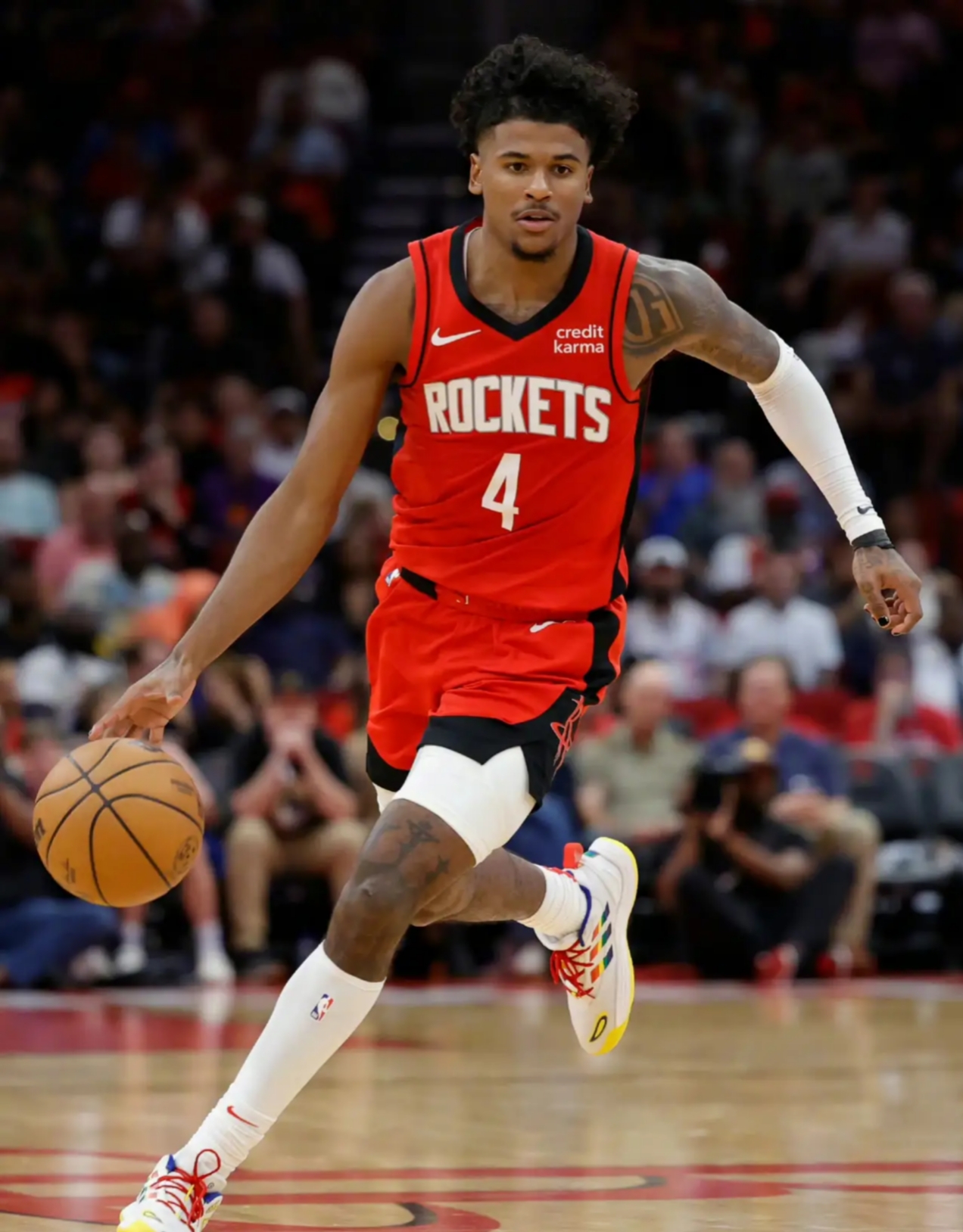 火箭客场胜马刺，迎来连胜