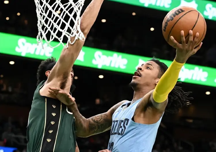 公牛主場擒紐約，竿頭東部積分榜