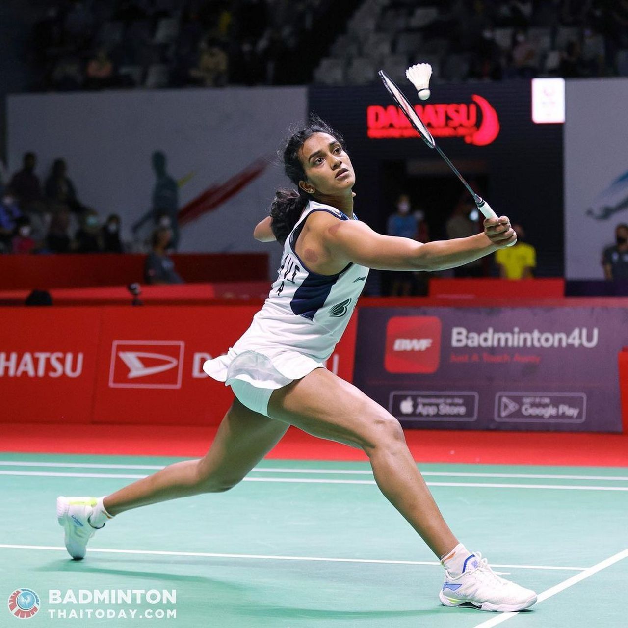 泰国队险胜印尼队，辛杜点燃赛场