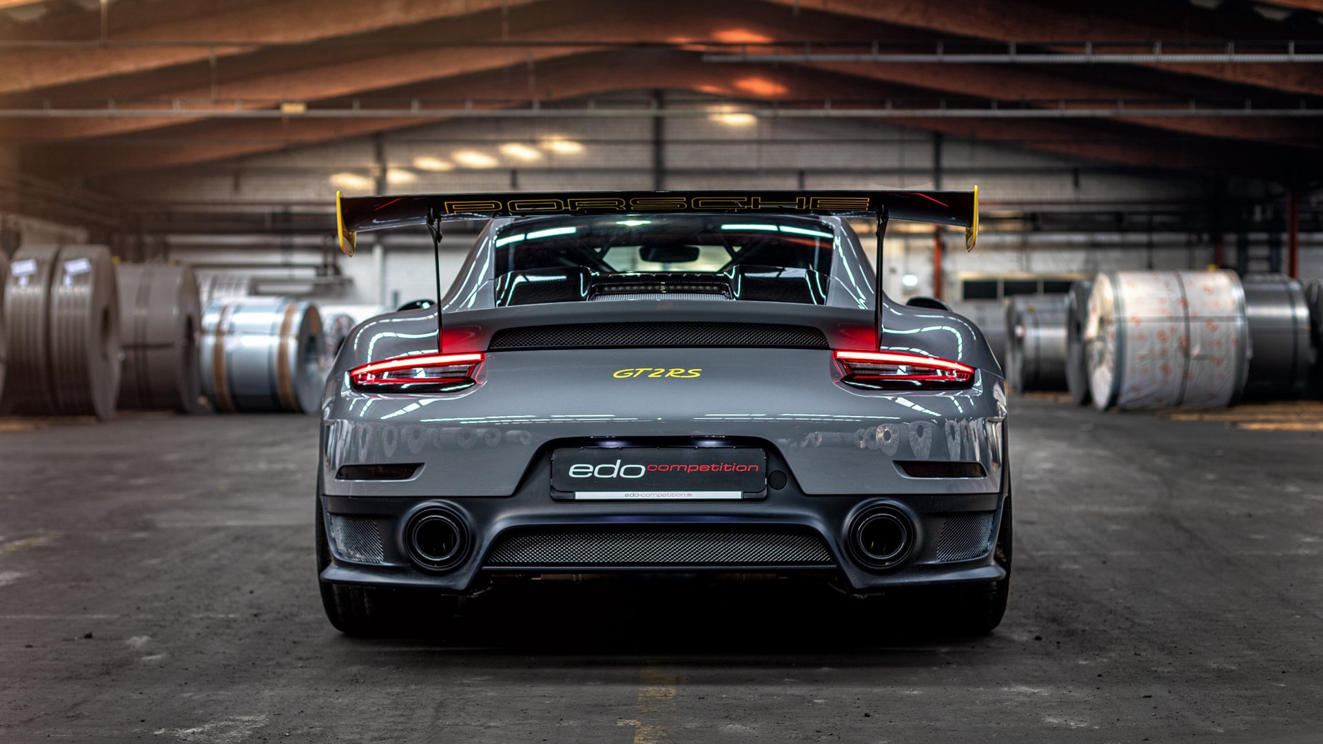 街道上的速度，绿茵上的决战，当F1引擎遇见切尔西的意志